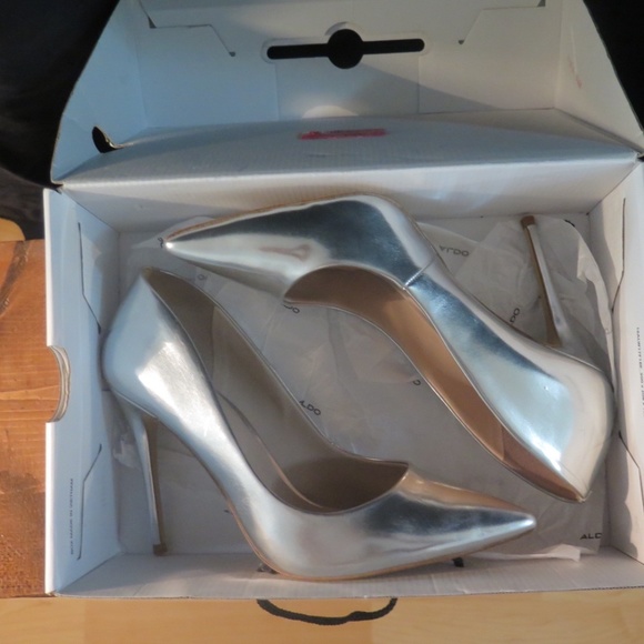 Stessy High-heels - Picture 1 of 4